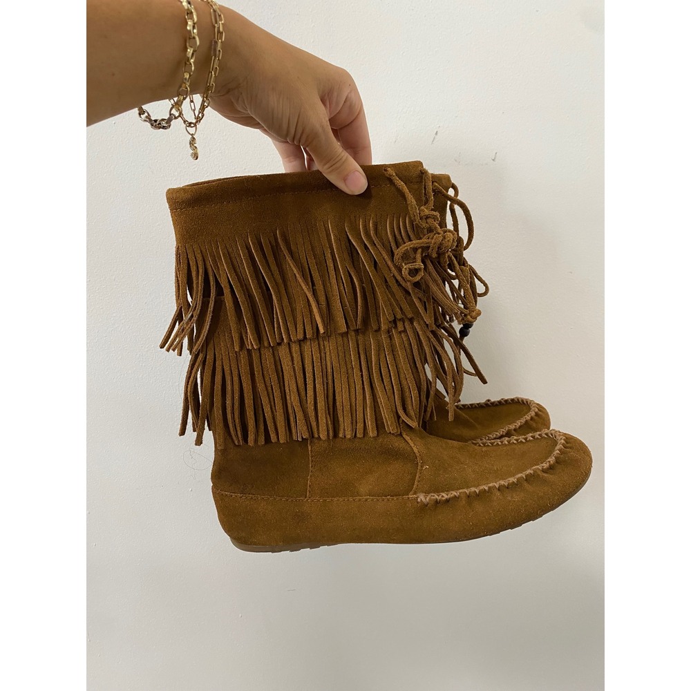Minnetonka 3-Layer Fringe Boot Women 10 Brown Suede Bohemian Moccasin 84673